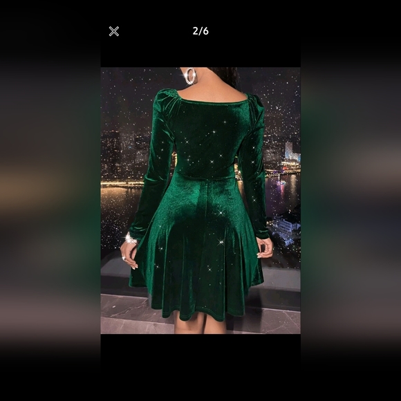 ⭐️🎄 Neck Velvet A-line dress - Picture 3 of 3